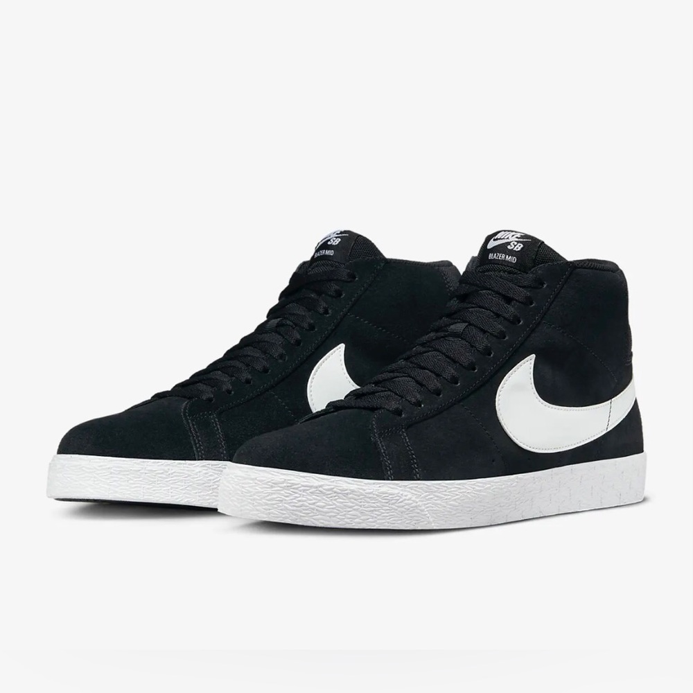 Nike SB Zoom Blazer Mid size 8 new with box color black/white